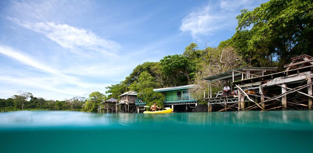 Lusia'S Lagoon Chalets Salelologa Екстер'єр фото