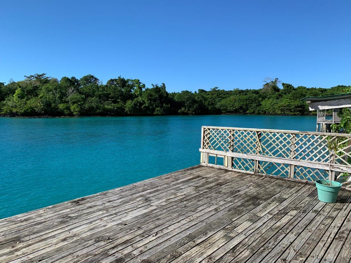 Lusia'S Lagoon Chalets Salelologa Екстер'єр фото